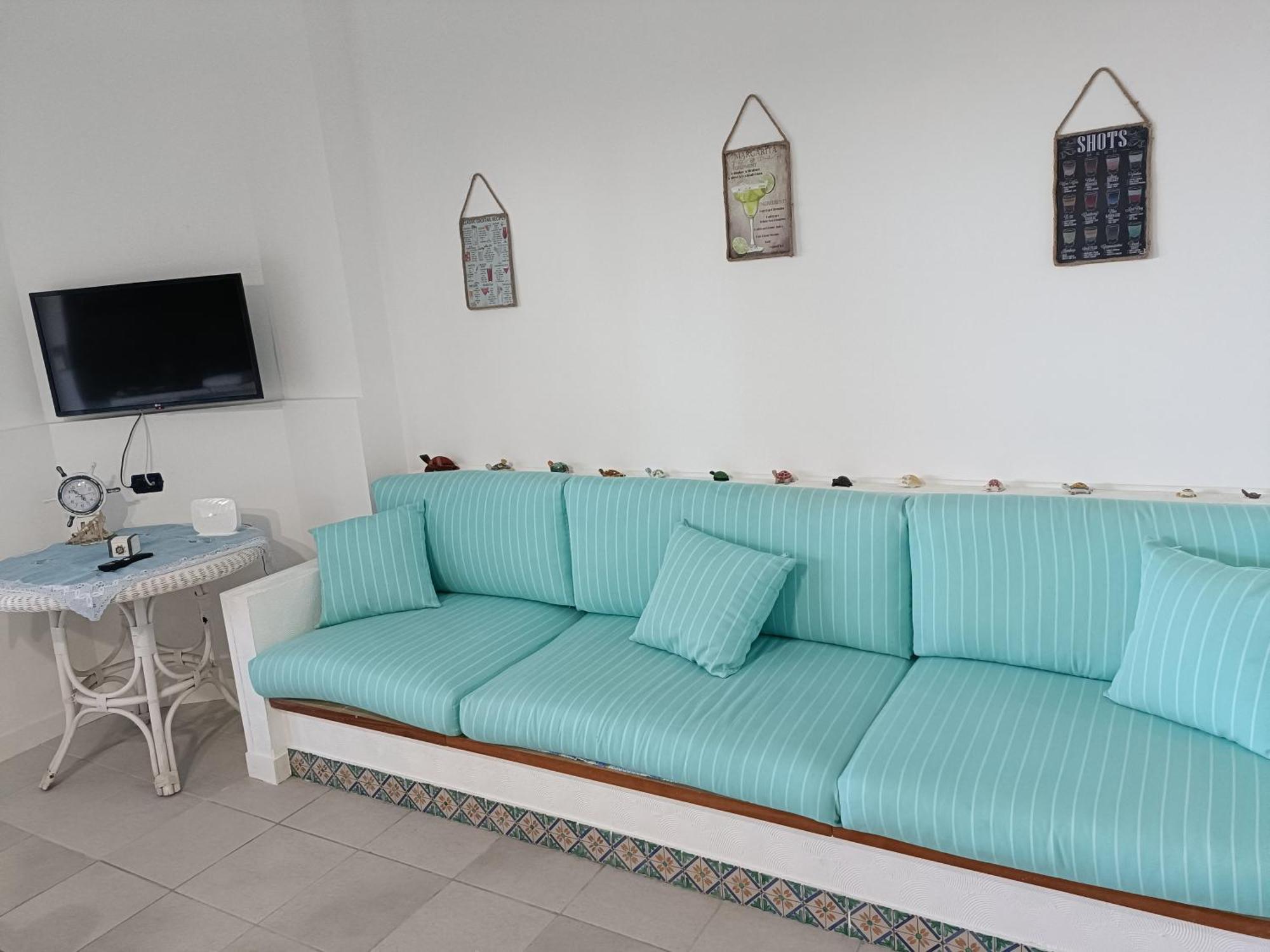 Casa Vacanze Margarita Сант-Алессио-Сикуло Экстерьер фото