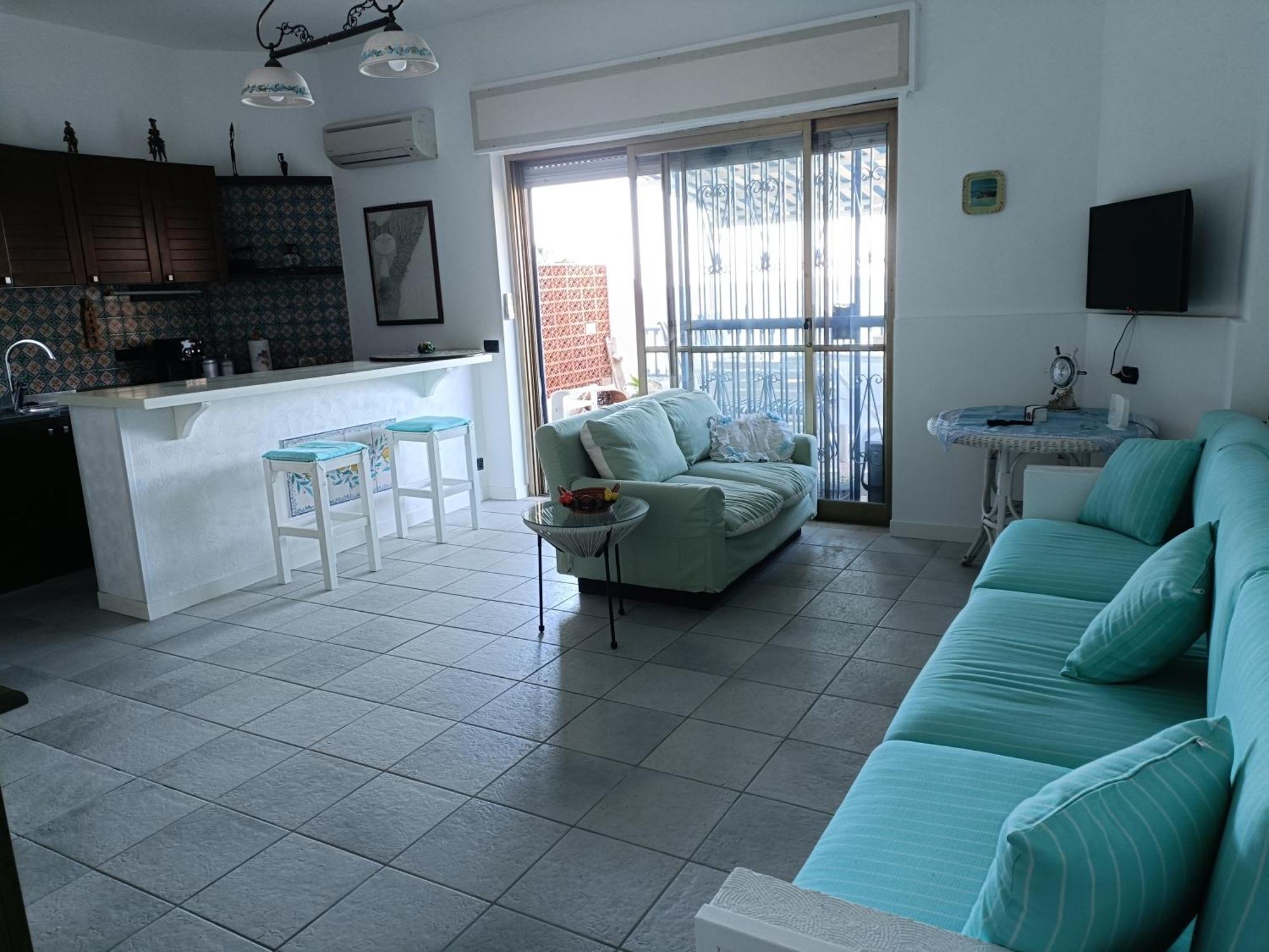 Casa Vacanze Margarita Сант-Алессио-Сикуло Экстерьер фото